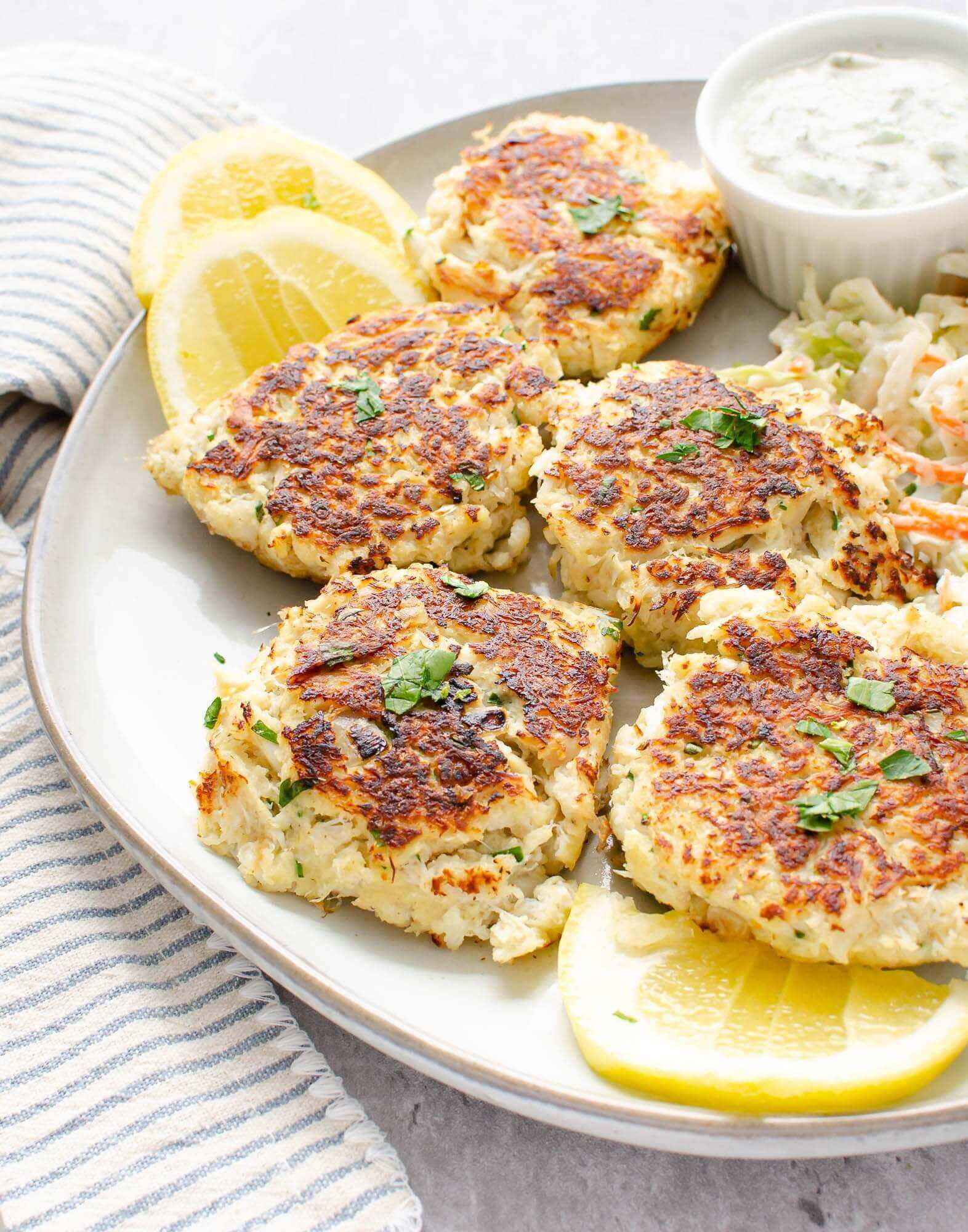 Crab Cakes with Lime Dill Sauce and Coleslaw | U.S. Dairy