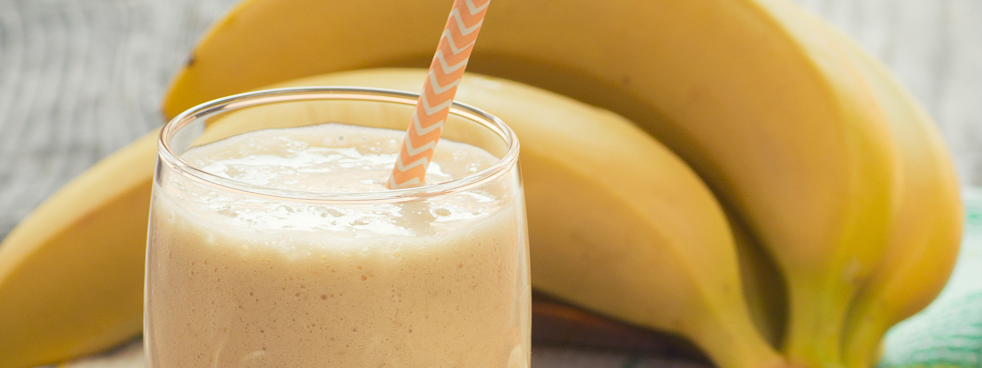 Vanilla-Banana Yogurt Smoothie Recipe | U.S. Dairy
